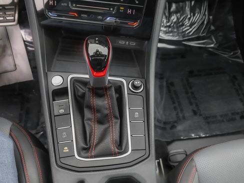 Used 2025 Volkswagen Jetta GLI Autobahn w/ GLI Black Package image 24