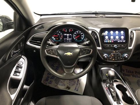 Used 2023 Chevrolet Malibu LT image 29