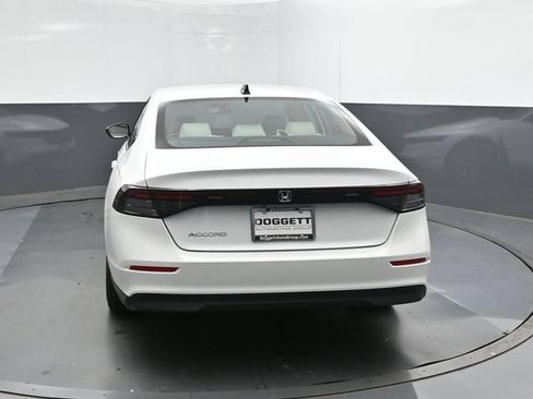 New 2026 Honda Accord SE image 5
