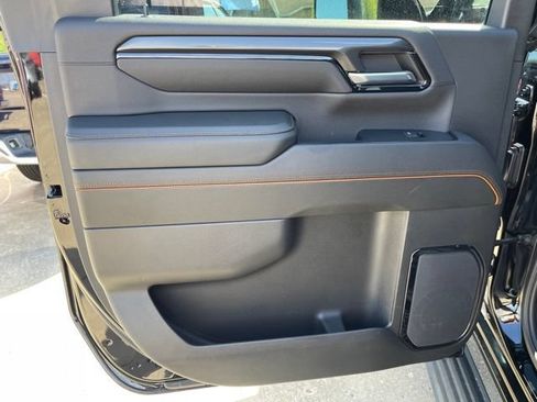 Used 2024 GMC Sierra 2500 AT4 w/ Technology Package AWD/4WD image 21