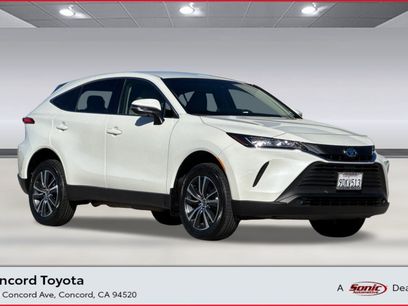 Certified 2022 Toyota Venza LE