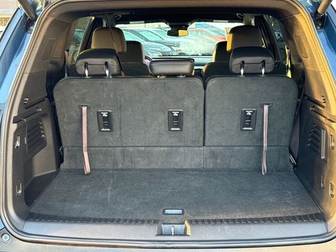 Used 2025 Buick Enclave Preferred image 8