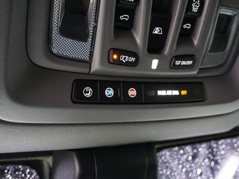 Used 2022 Chevrolet Silverado 1500 LTZ w/ LTZ Premium Package image 25