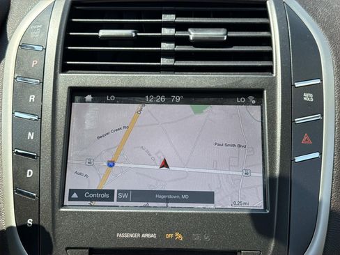 Used 2019 Lincoln MKC Select w/ Select Plus Package AWD/4WD image 10
