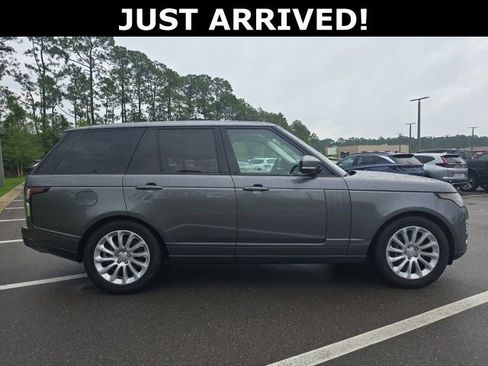 Used 2018 Land Rover Range Rover HSE AWD/4WD image 3