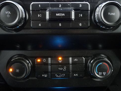 Used 2020 Ford F150 XL w/ Equipment Group 101A Mid image 17