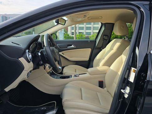Used 2016 Mercedes-Benz GLA 250 4MATIC image 20