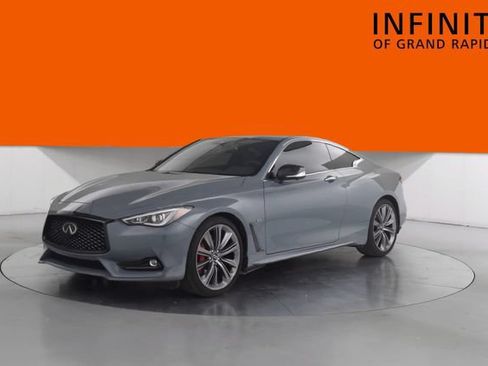 Used 2022 INFINITI Q60 Red Sport 400 AWD/4WD image 3