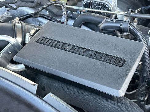 Used 2024 GMC Sierra 3500 Denali Ultimate image 29