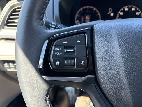 Used 2025 Honda Odyssey EX-L image 21