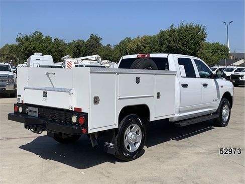 Used 2022 RAM 2500 Tradesman AWD/4WD image 2