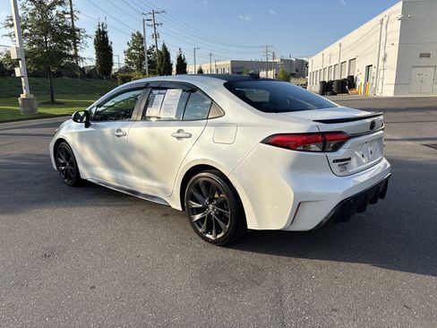 Used 2023 Toyota Corolla XSE FWD image 7
