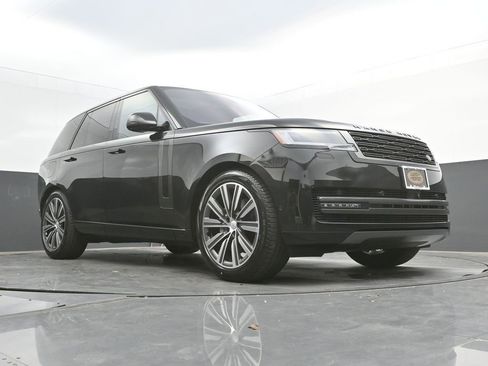 Used 2023 Land Rover Range Rover SE AWD/4WD image 38