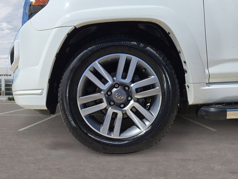 Used 2022 Toyota 4Runner TRD Sport w/ Technology Package RWD image 9