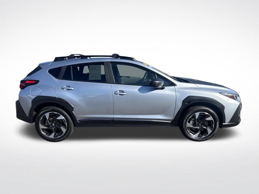 Used 2025 Subaru Crosstrek 2.5i Limited w/ Crosstrek Mirror Package AWD/4WD image 8