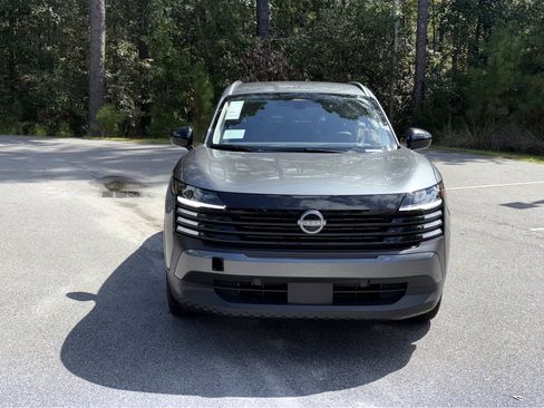 New 2026 Nissan Kicks SV image 2