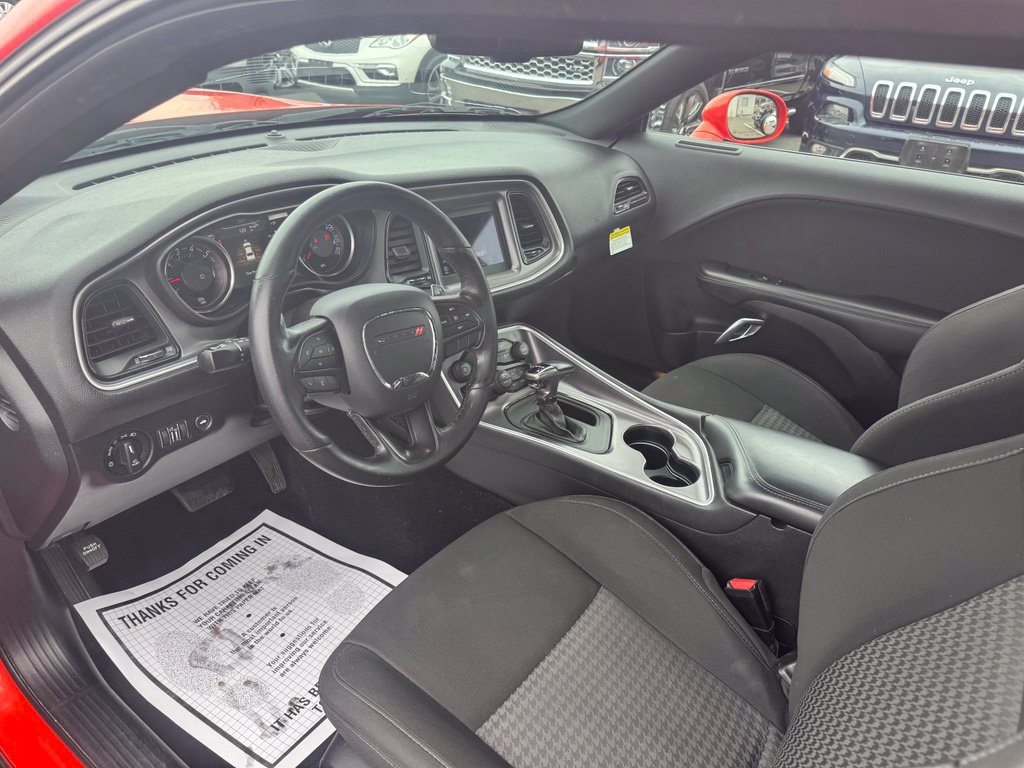Used 2019 Dodge Challenger R/T RWD image 28