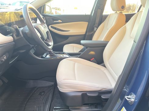 Used 2024 Buick Encore GX Sport Touring w/ Advanced Technology Package image 16