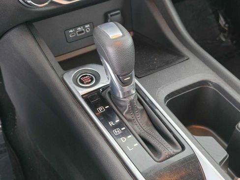 Used 2021 Nissan Sentra SV FWD image 32