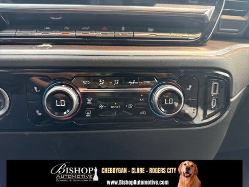 Used 2024 GMC Sierra 1500 SLT AWD/4WD image 20