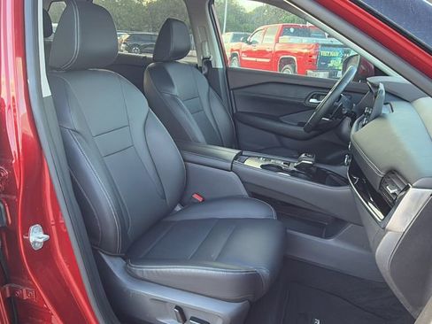 Used 2023 Nissan Rogue SL w/ SL Premium Package image 28