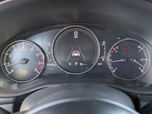 Used 2019 MAZDA MAZDA3 w/Preferred Pkg image 10