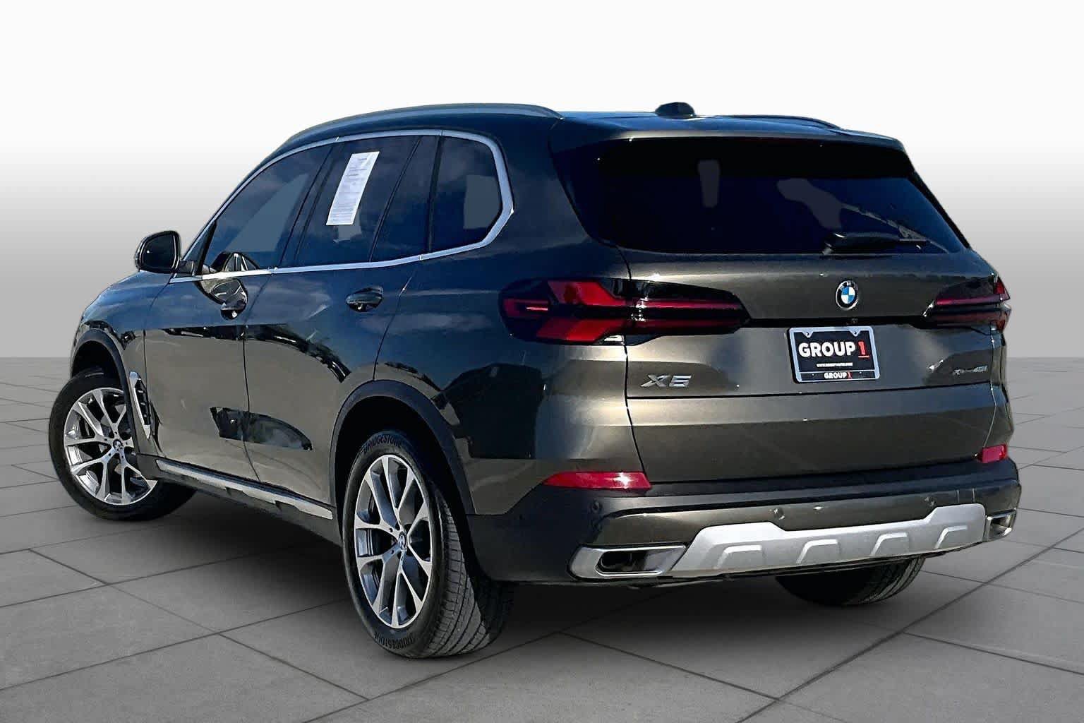 Used 2026 BMW X5 xDrive40i AWD/4WD image 11