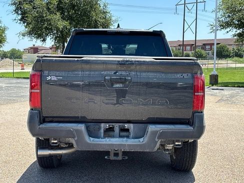Used 2025 Toyota Tacoma SR RWD image 5