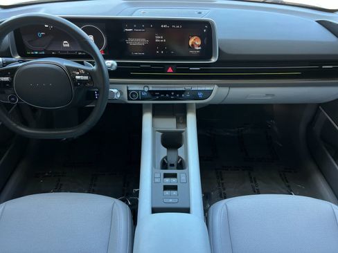 Used 2023 Hyundai Ioniq 6 SEL RWD image 4