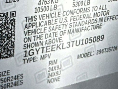 New 2026 Cadillac Escalade IQ Sport 1 w/ LPO, ONYX Package AWD/4WD image 32