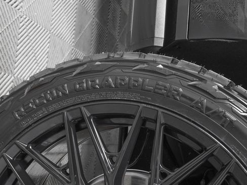 Used 2026 GMC Yukon XL Denali Ultimate image 39