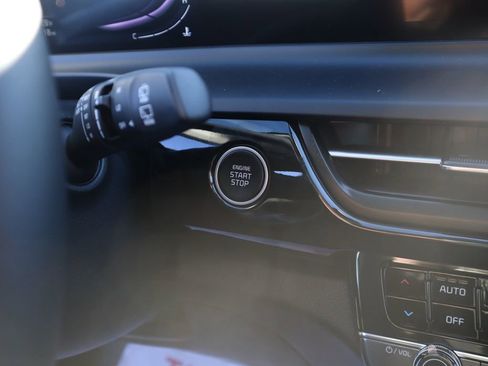 New 2026 Kia Seltos S image 30