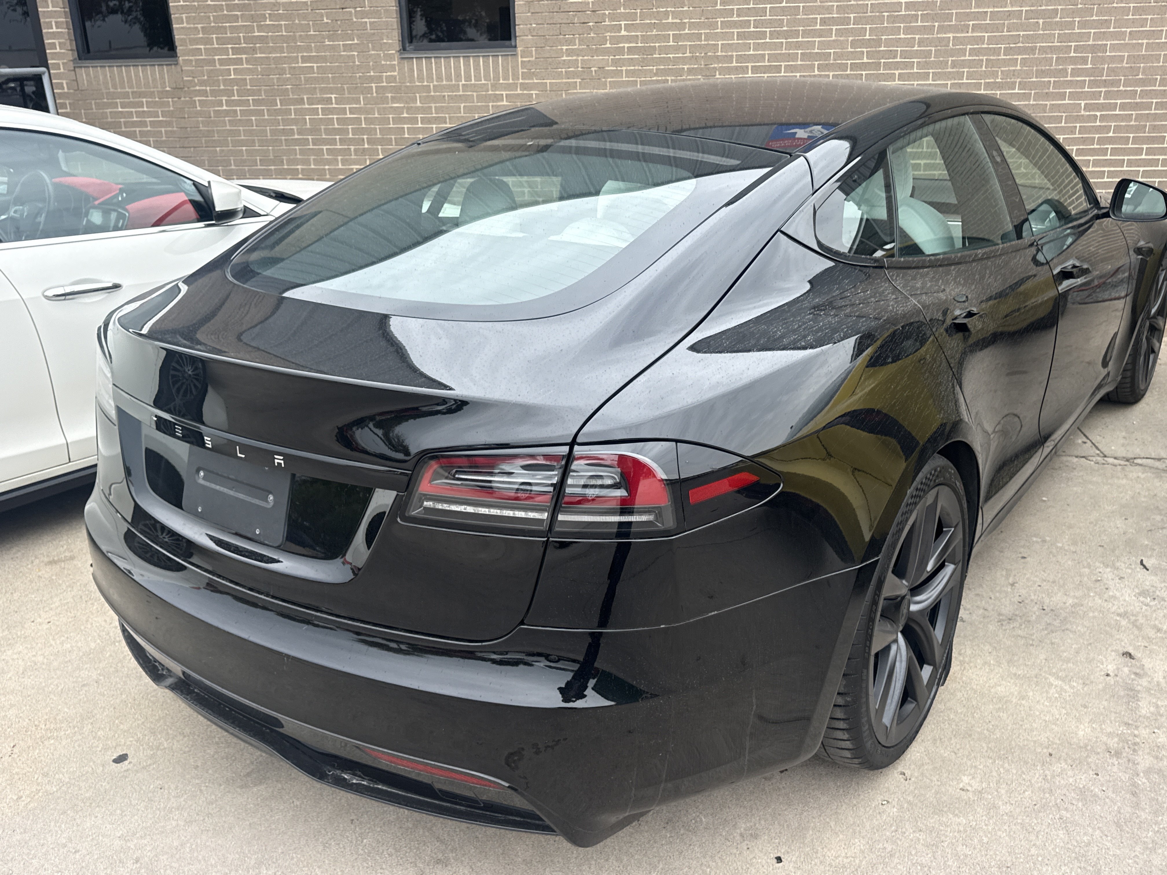 Used 2023 Tesla Model S AWD/4WD image 6