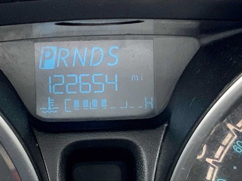 Used 2016 Ford Fiesta SE w/ Cold Weather Package FWD image 25