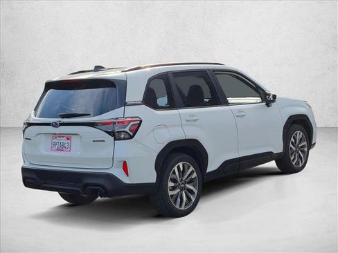 Certified 2025 Subaru Forester Touring AWD/4WD image 6
