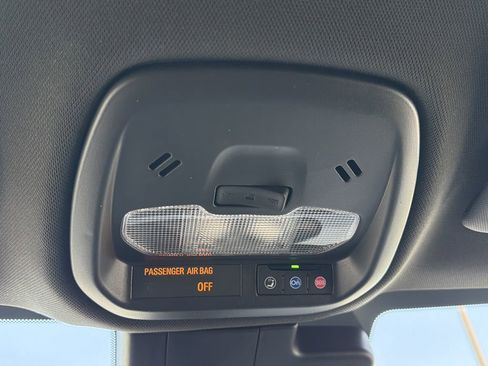 New 2026 Buick Envista Preferred image 13