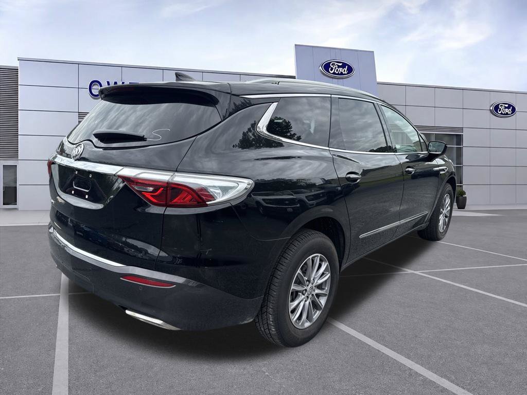 Used 2023 Buick Enclave Essence FWD image 5