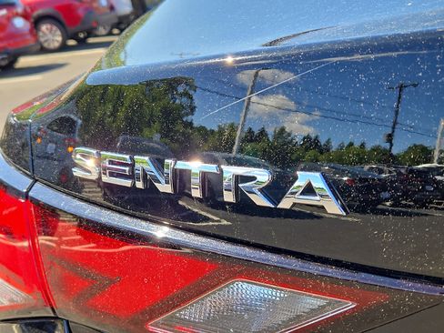 Used 2025 Nissan Sentra S FWD image 31