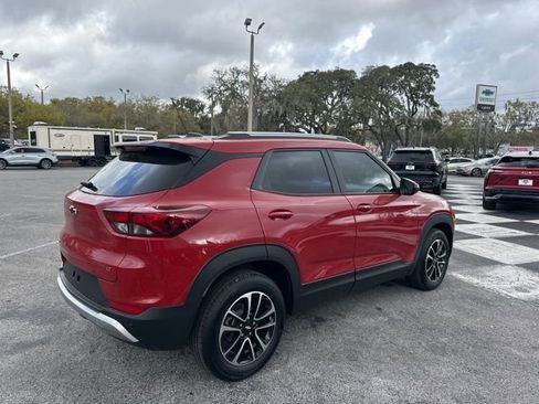 Used 2026 Chevrolet TrailBlazer LT w/ Convenience Package image 5