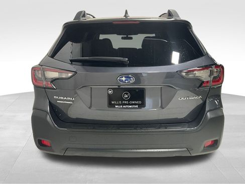 Used 2024 Subaru Outback Premium image 3
