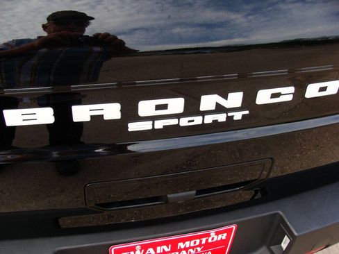 Used 2023 Ford Bronco Sport Outer Banks w/ Tech Package image 6