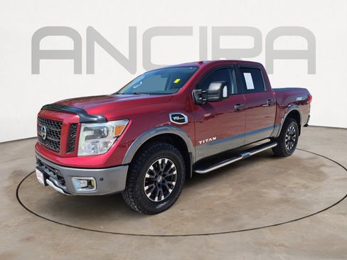 Used 2017 Nissan Titan PRO-4X AWD/4WD image 6