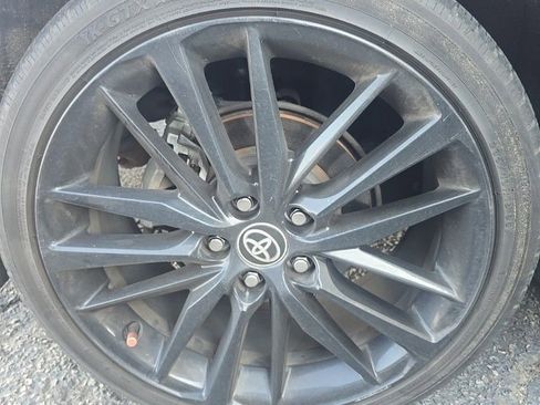 Used 2021 Toyota Camry XSE image 8