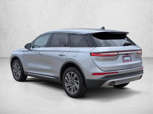 Used 2023 Lincoln Corsair FWD image 8