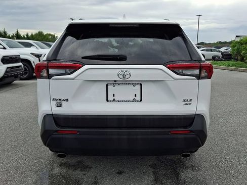 Certified 2023 Toyota RAV4 XLE w/ Convenience Package AWD/4WD image 5