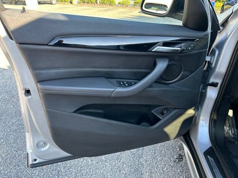 Used 2018 BMW X1 xDrive28i AWD/4WD image 16