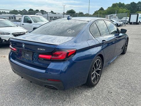 Used 2023 BMW 530i w/ M Sport Package RWD image 4