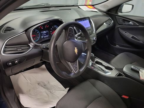 Used 2020 Chevrolet Malibu LT image 15