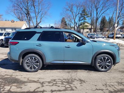 New 2026 Nissan Pathfinder Platinum