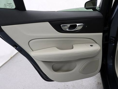 Used 2023 Volvo S60 B5 Plus w/ Climate Package image 24